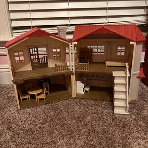 BUNDLE Like New Calico Critters Set with House, Bakery, Etc